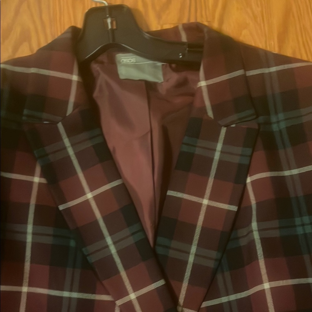 Plaid Blazer in Red and Green with match flared pants, excellent condition - Picture 10 of 13